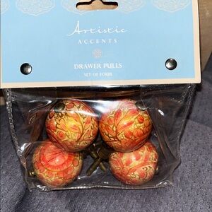 🌻 Artistic Accents Drawer Pulls (Set of 4)